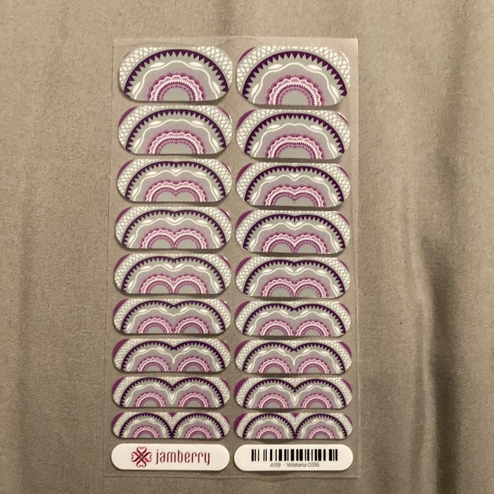 🧡 Jamberry Nail Wraps - Wisteria NEW FULL SHEET